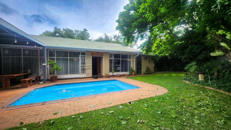 4 Bedroom Property for Sale in Flamwood North West